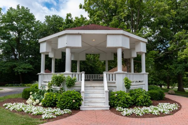 Wood Gazebo Assembly
