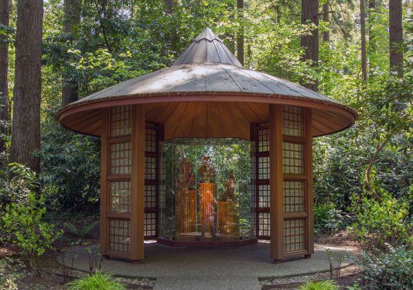 Wood Gazebo Installation